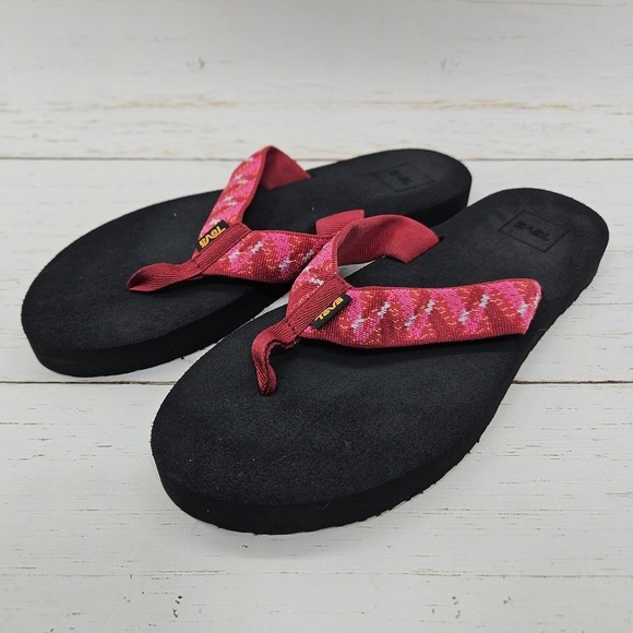 Teva Mush II Sandals Womens 9 Thong‎ Flip Flop Black Red Pink Beach Pool 4198 - Picture 1 of 9
